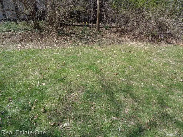 3215 SHERBOURNE RD, Detroit, MI 48221 - Image #3