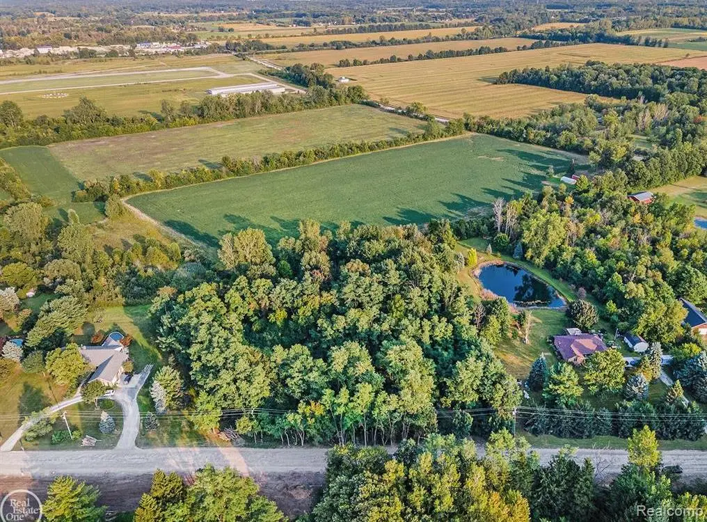 67500 POWELL RD, Washington, MI 48095 - Image #1