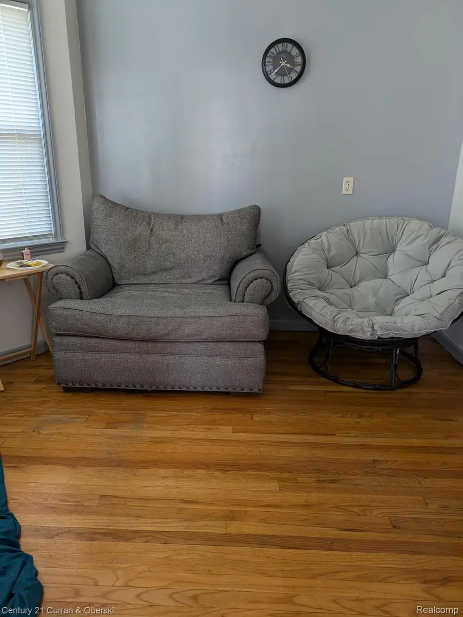 7661 Penrod ST, Detroit, MI 48228 - Image #3