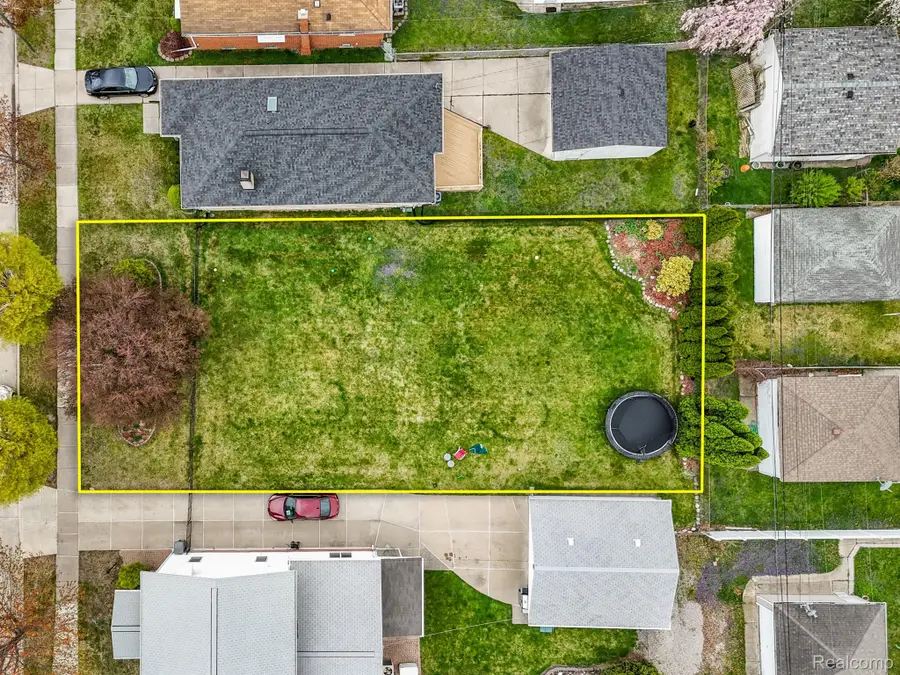 23323 PARK ST, Dearborn, MI 48124 - Image #2