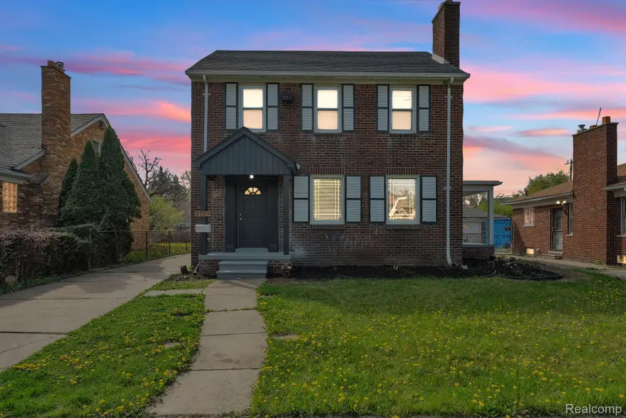 8790 E OUTER DR, Detroit, MI 48213 - Image #2