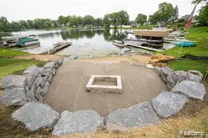 10418 KING RD, Davisburg, MI 48350 - Image #2