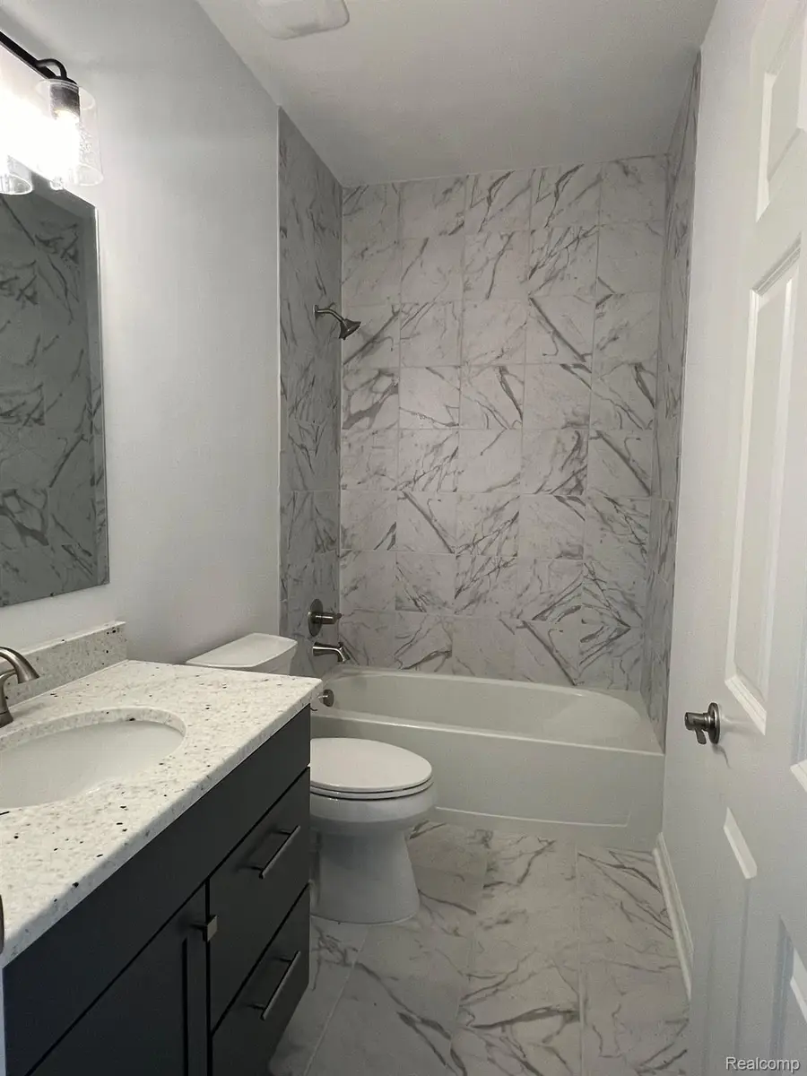 1991 Elizabeth Lane, Ypsilanti, MI 48198 - Image #3