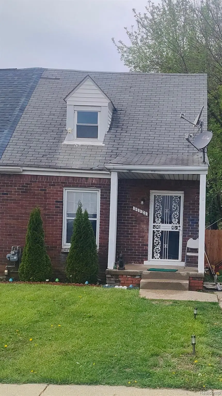 17121 KELLY RD, Detroit, MI 48224 - Image #1