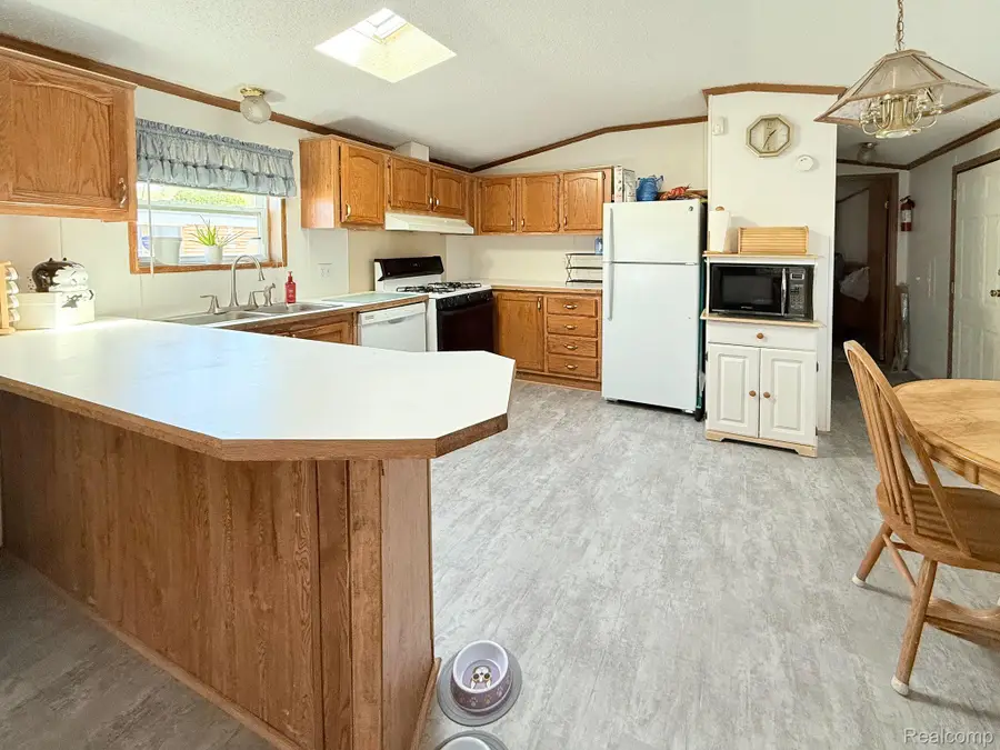 1515 RIDGE Road, Lot#46, Ypsilanti, MI 48198 - Image #3