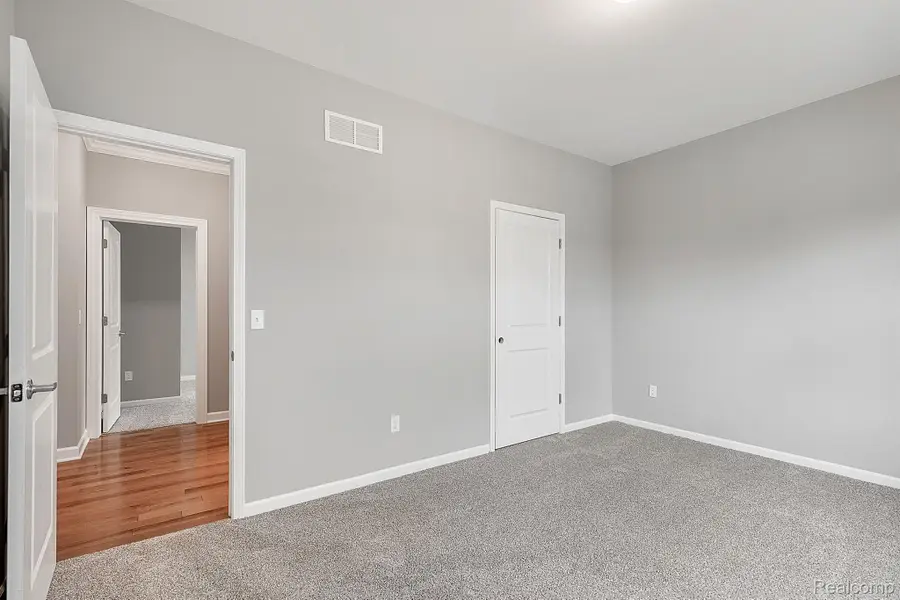 5232 Farmridge Lane, Grand Blanc Charter Township, MI 48439 - Image #3