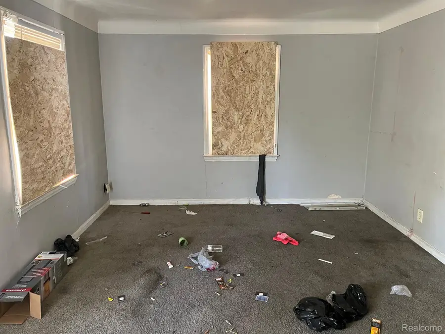 19470 FORRER ST, Detroit, MI 48235 - Image #2