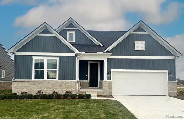 20488 West Kilburn DR, Macomb, MI 48044