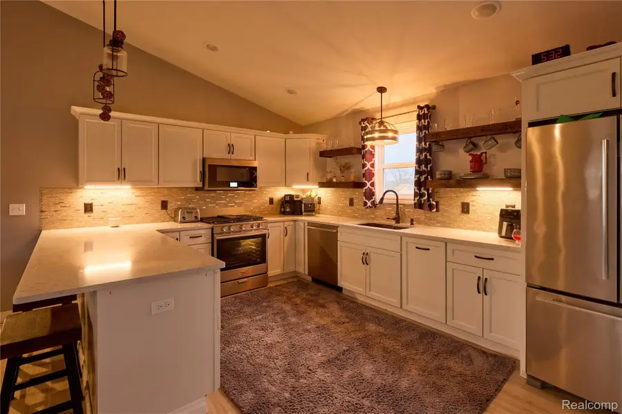 975 Miller Highway, Olivet, MI 49076 - Image #3