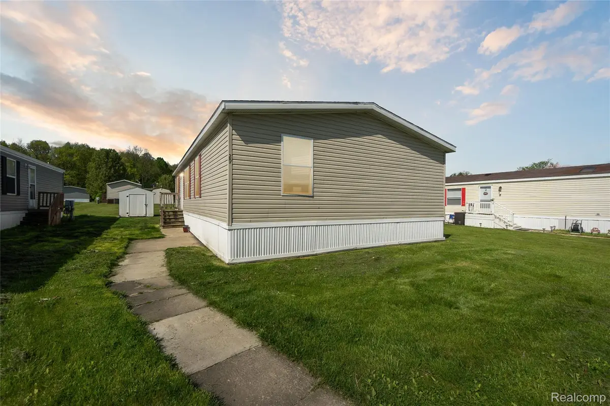 29 Fox Hound Court, Grand Blanc Charter Township, MI 48439 - Image #1