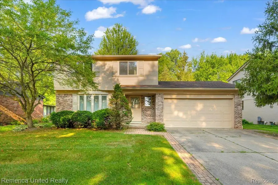 3455 Harmony Drive, Troy, MI 48083 - Image #2