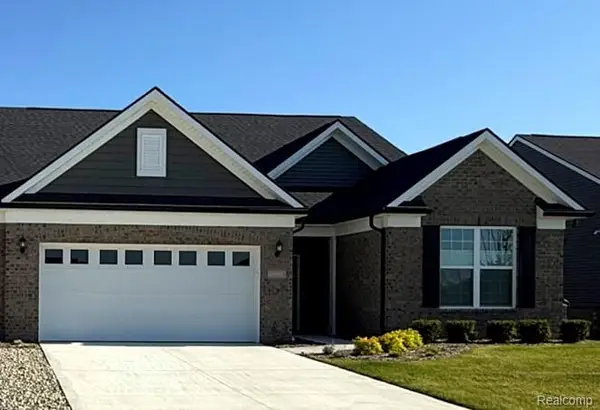 42776 Arbor Drive, ClintonTownship, MI 48038