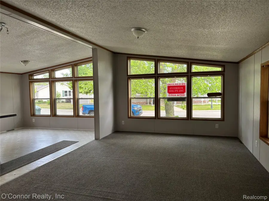 504 Bush Lake Lane, Kimball Township, MI 48074 - Image #3