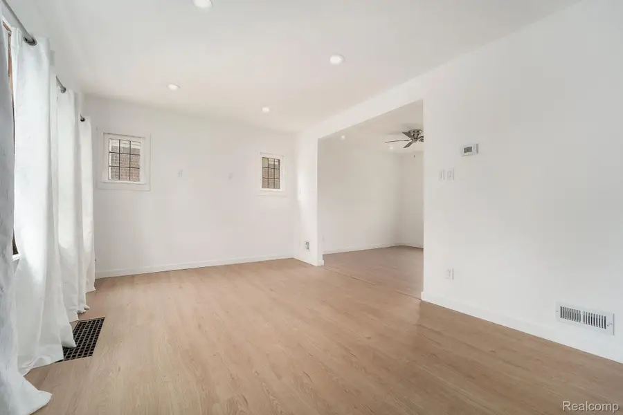 15775 Hartwell Street, Detroit, MI 48227 - Image #2