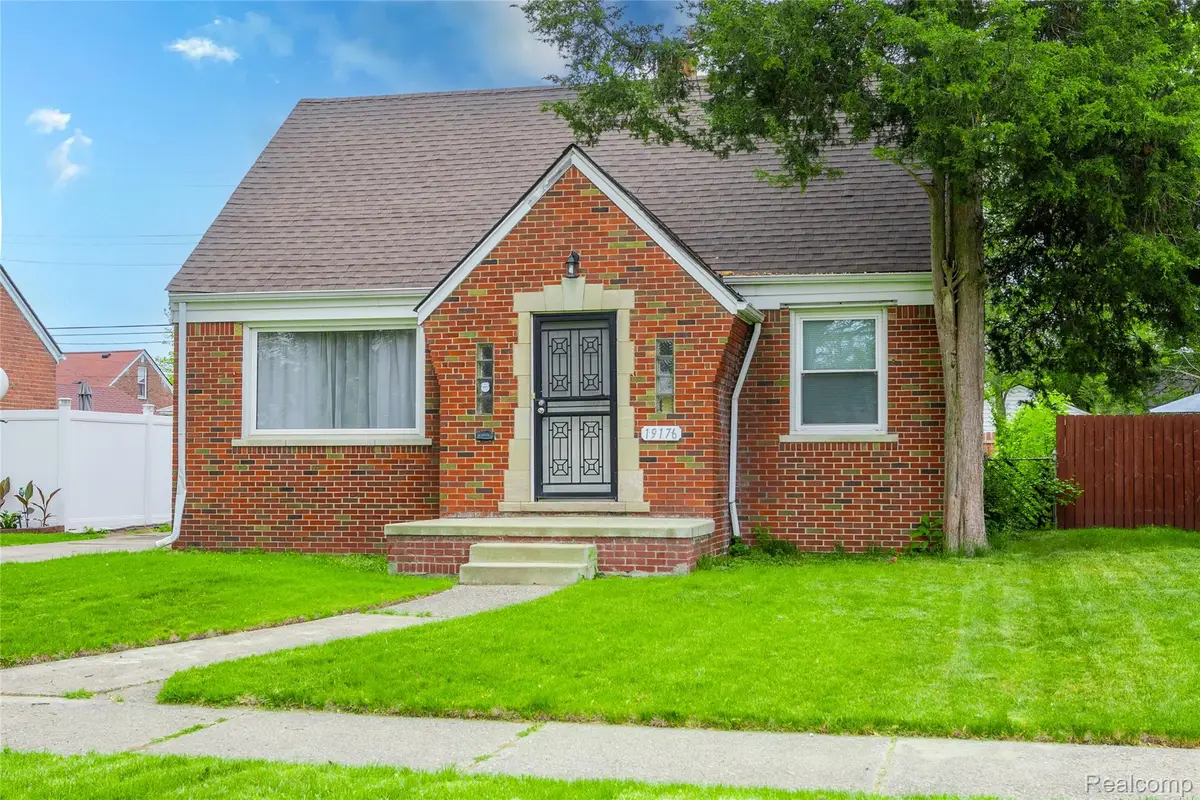 19176 Barlow Street, Detroit, MI 48205 - Image #1