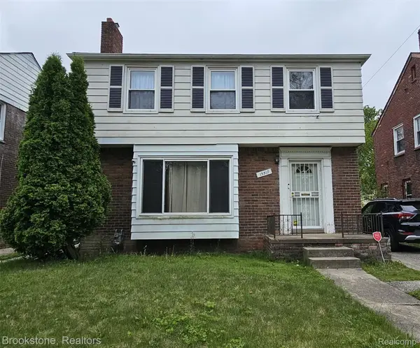 13517 Pembroke Avenue, Detroit, MI 48235