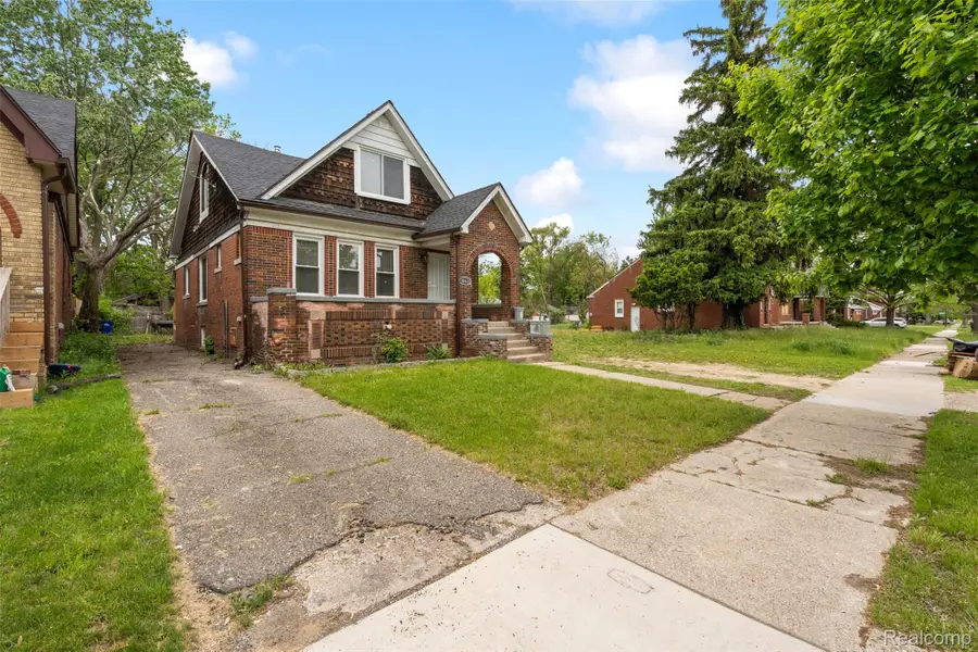 18633 Goulburn Street, Detroit, MI 48205 - Image #3