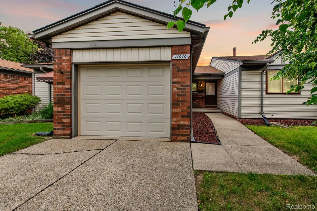 11919 Ina Drive, Sterling Heights, MI 48312 - Image #1