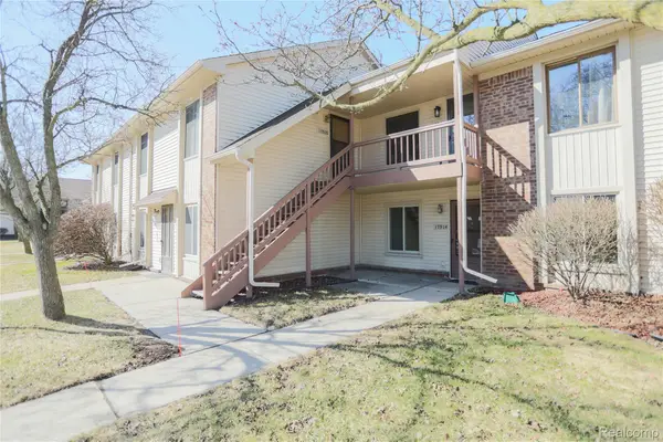 17920 Phyllis Street, Roseville, MI 48066