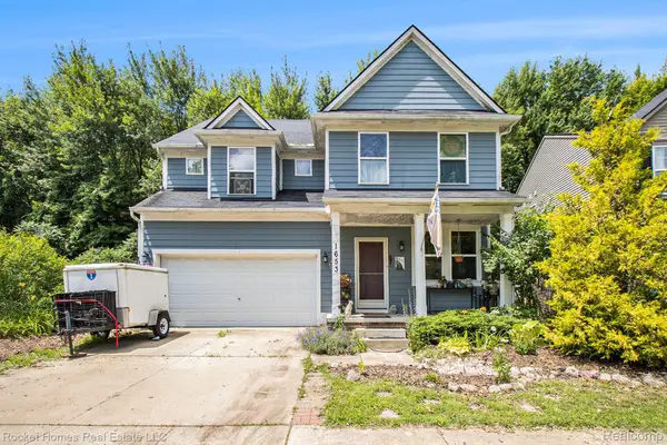 1653 Crab Apple Drive, Ypsilanti, MI 48198