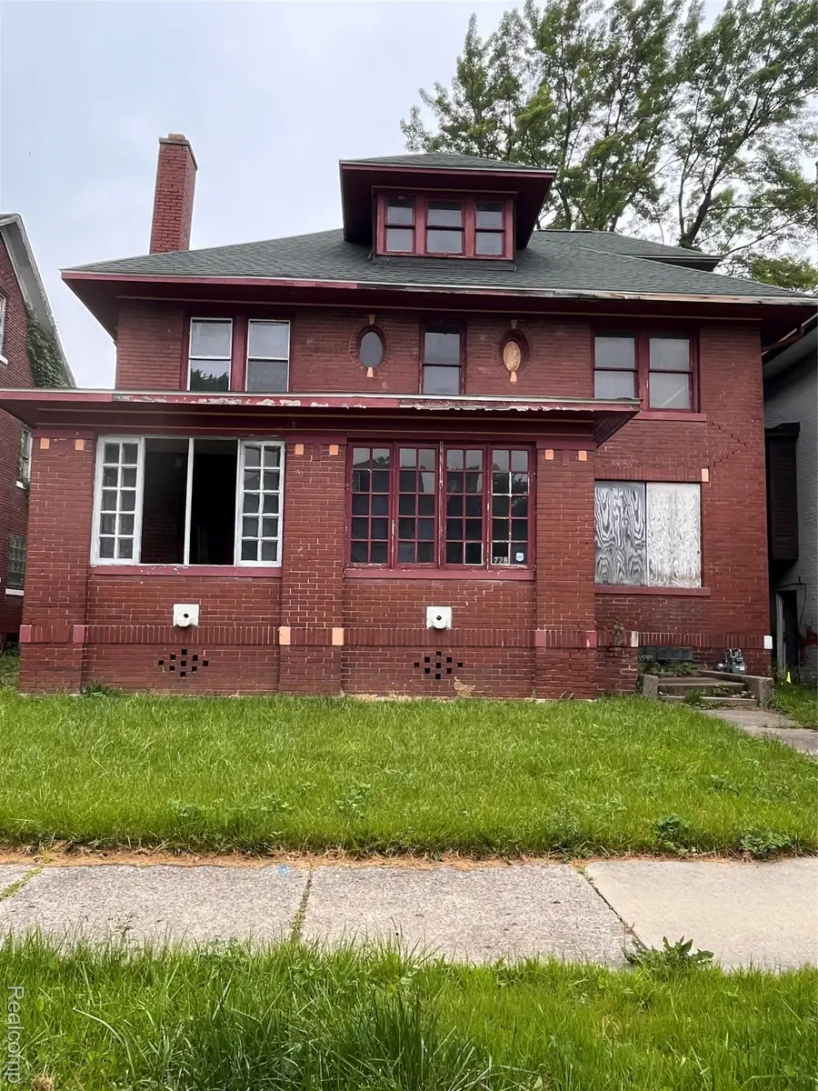 728 Lawrence Street, Detroit, MI 48202 - Image #2