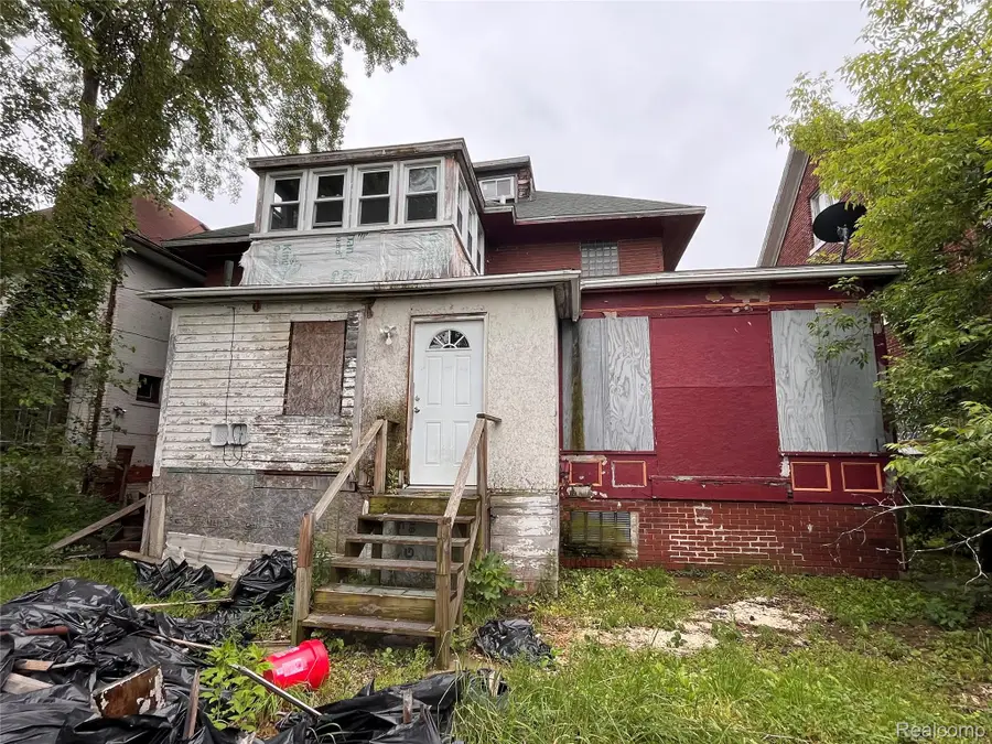 728 Lawrence Street, Detroit, MI 48202 - Image #3