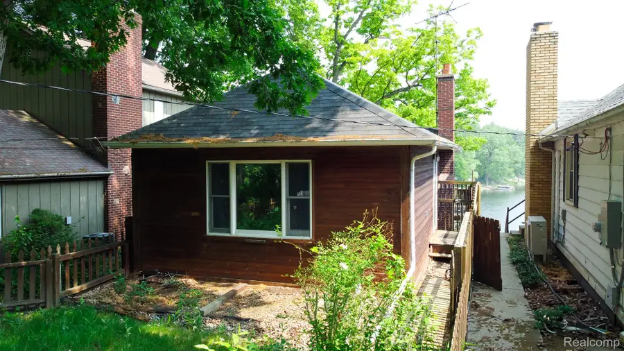 3236 Shady Oak Drive, Columbiaville, MI 48421 - Image #2