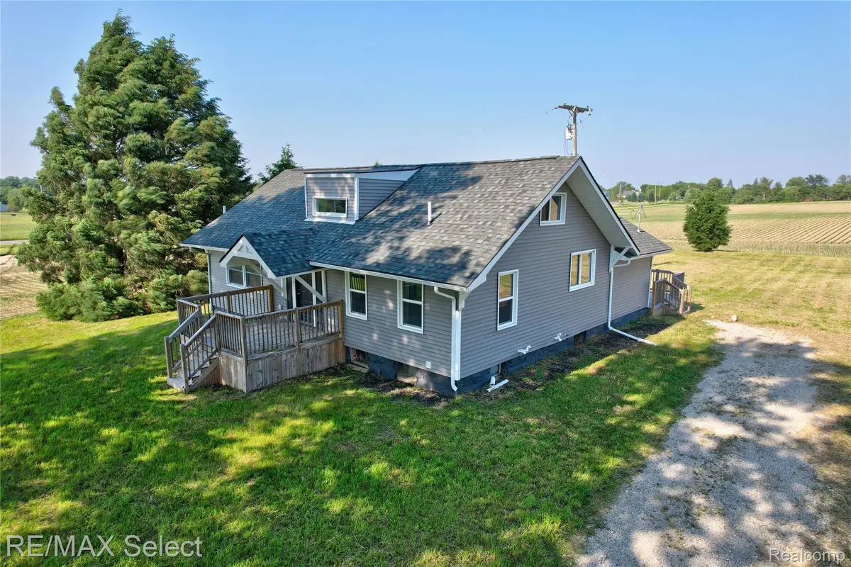 4470 N Lake Road, Columbiaville, MI 48421 - Image #1