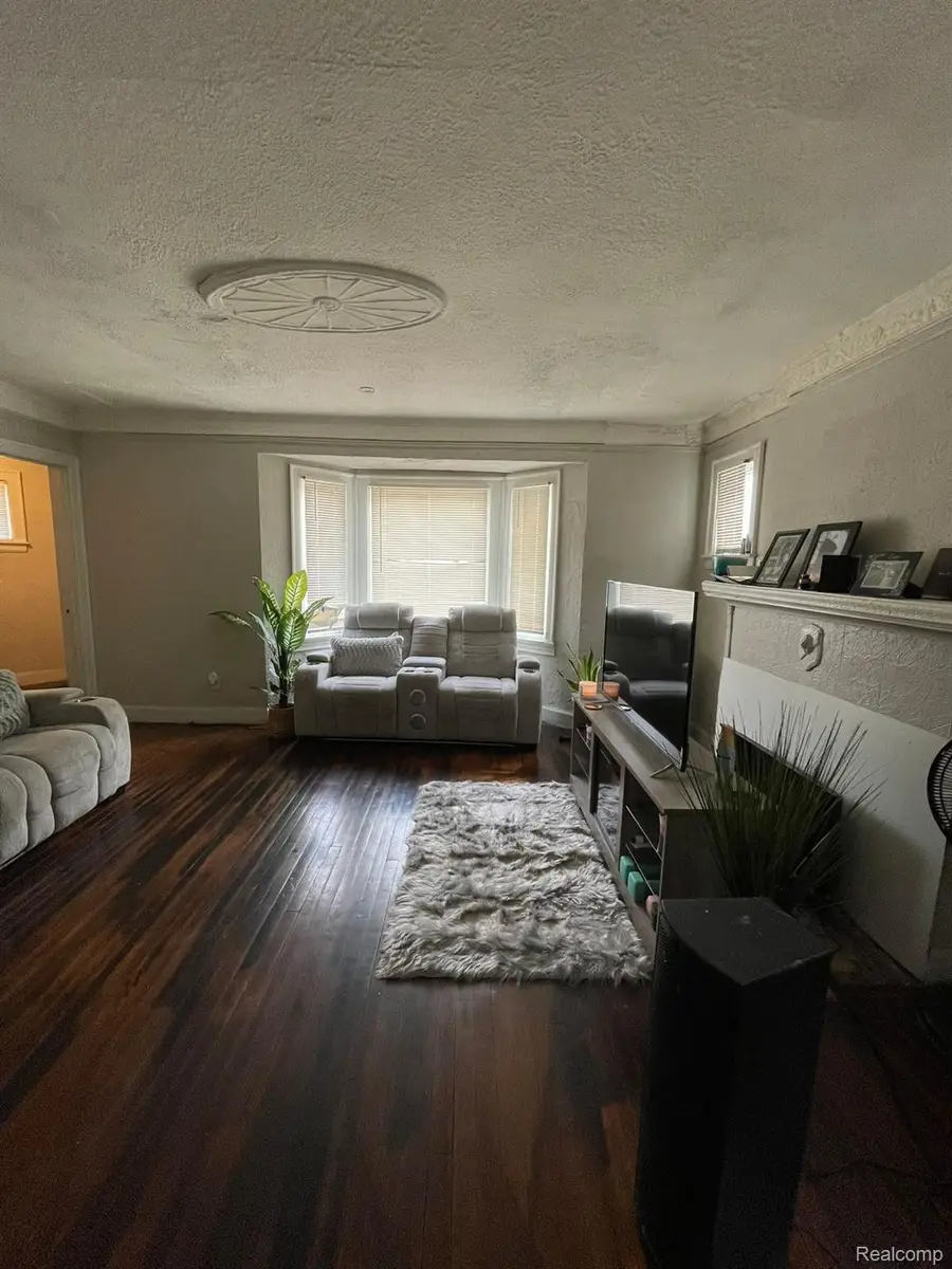 15395 Littlefield Street, Detroit, MI 48227 - Image #3