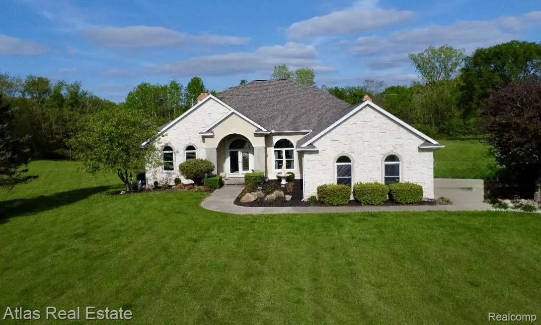 5415 Walker Road, Davison, MI 48423 - #1