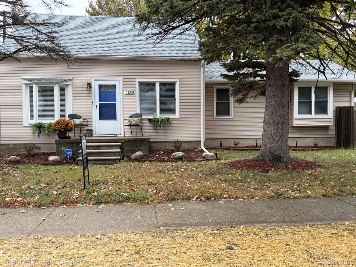 13203 Frazho Road, Warren, MI 48089 - Image #1