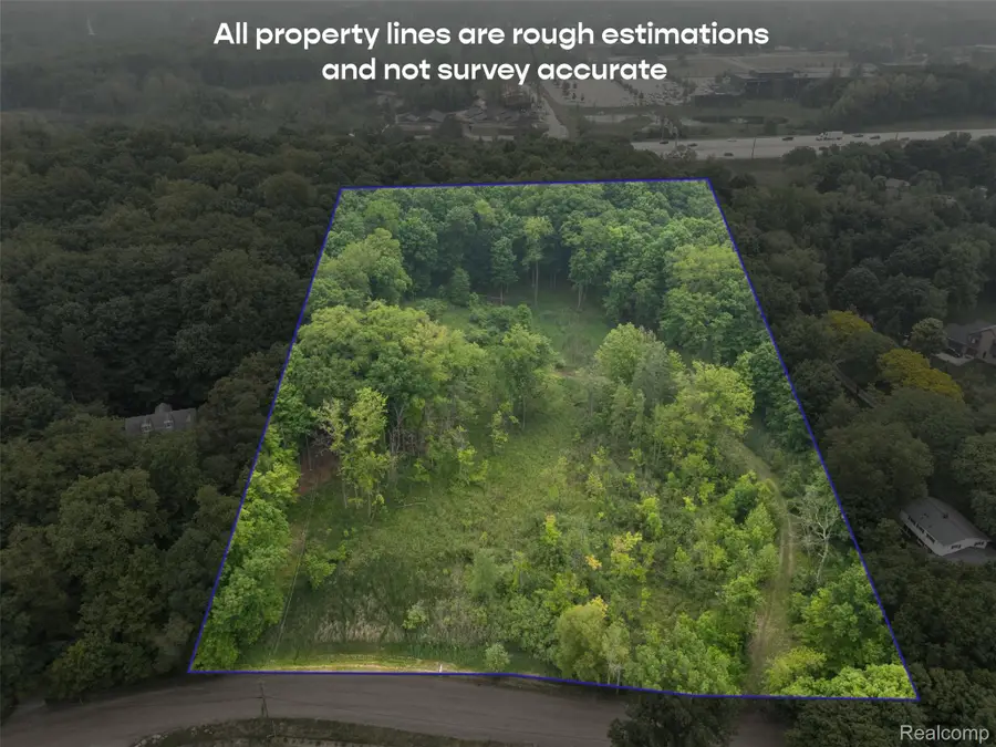 36300 Howard Road, Farmington Hills, MI 48331 - Image #2