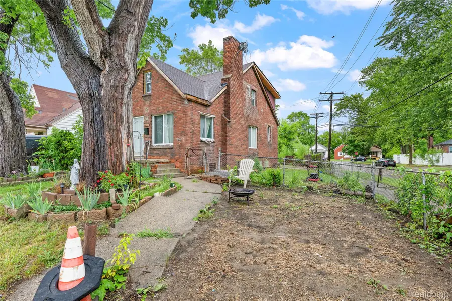 17304 Barlow Street, Detroit, MI 48205 - Image #3