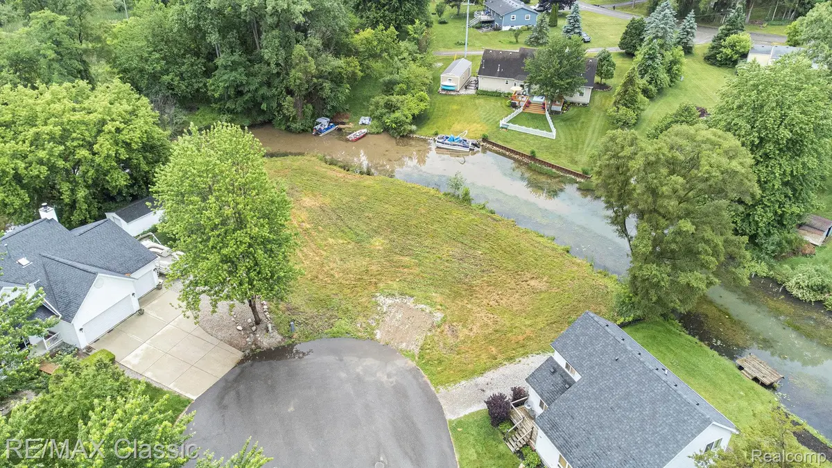 Vac Harvard Street, Howell, MI 48843 - Image #1