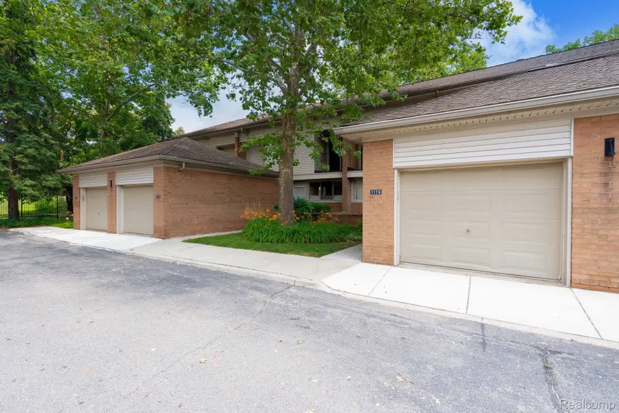 1116 Stafford Place, Detroit, MI 48207 - Image #3