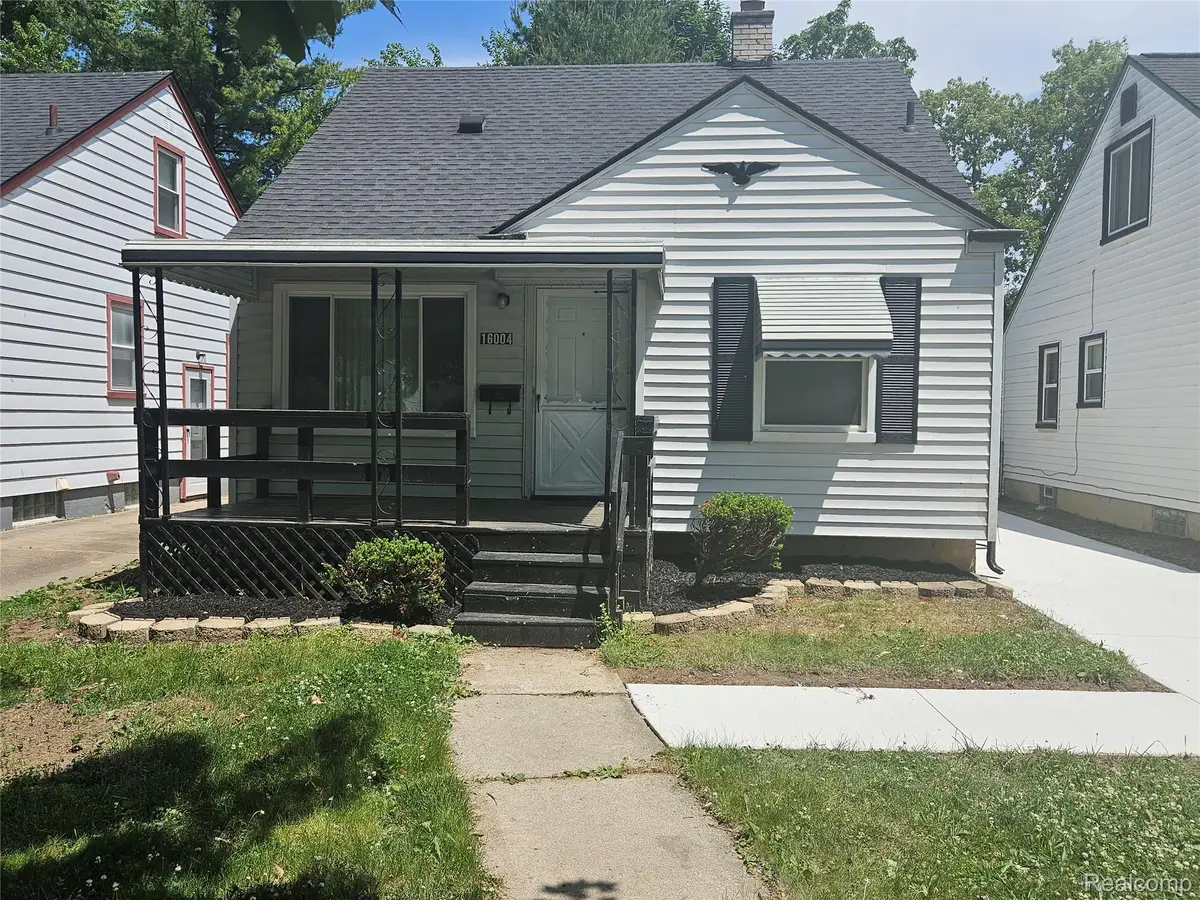 16004 Sumner Street, Redford, MI 48239 - Image #1