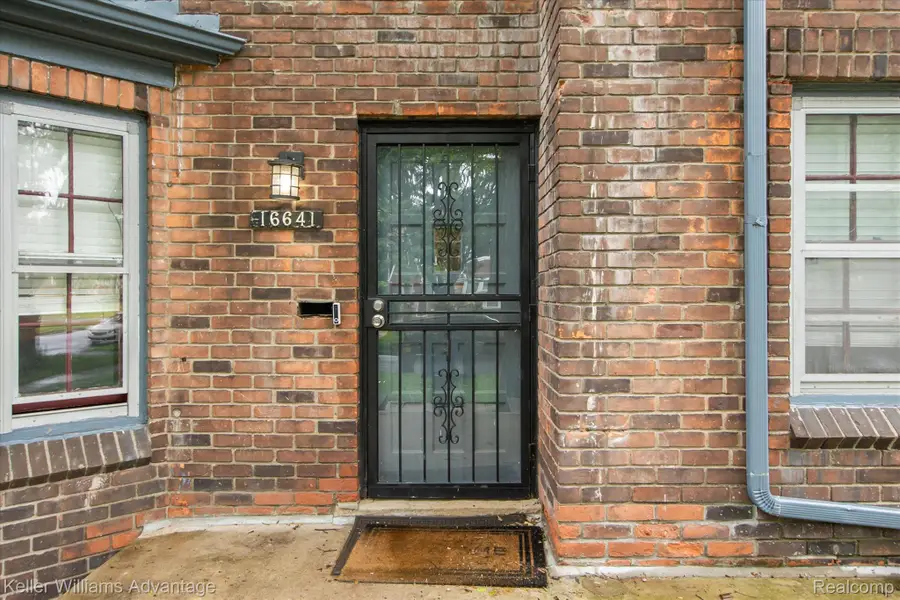 16641 La Salle Avenue, Detroit, MI 48221 - Image #2