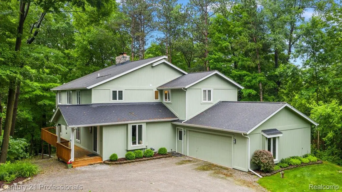 7340 Deer Lake Road, Clarkston, MI 48346 - Image #1