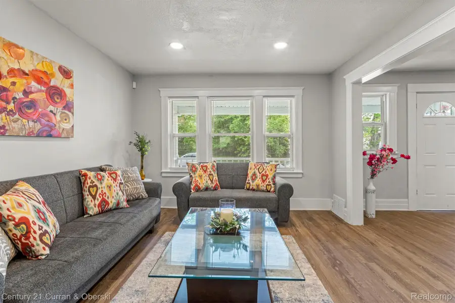 3917 Bewick Street, Detroit, MI 48214 - Image #3