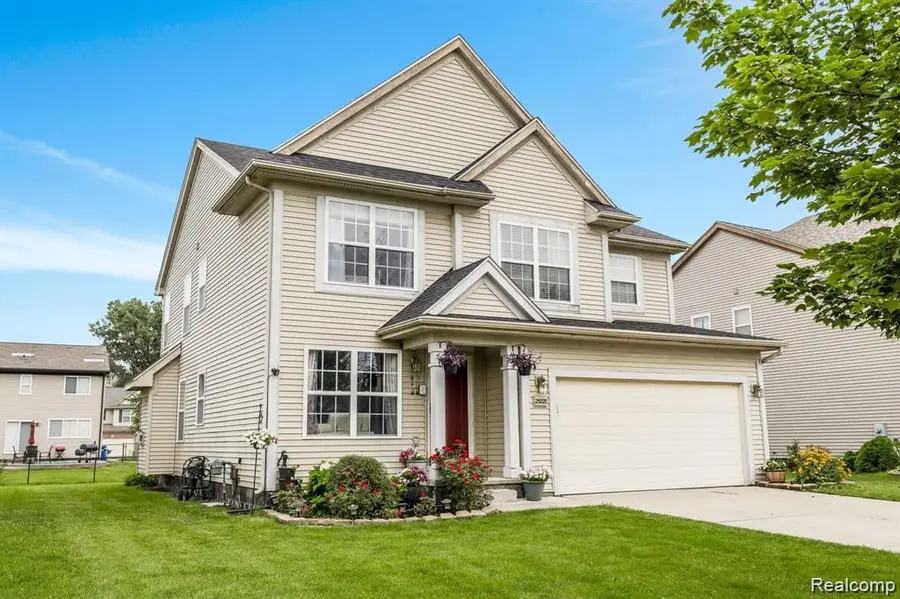 25228 Independence Trail, Warren, MI 48089 - Image #2