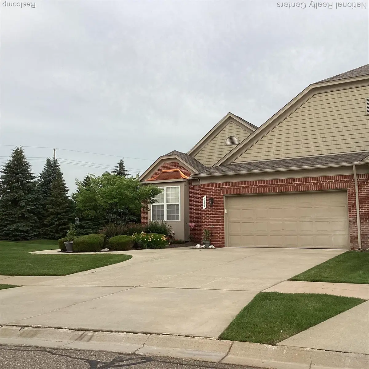 636 Zion Court S, Howell, MI 48843 - Image #1
