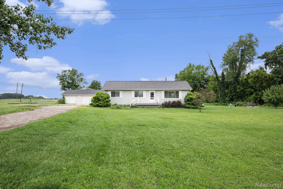 11508 Grand Blanc Road, Gaines, MI 48436 - Image #1