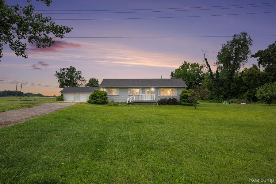 11508 Grand Blanc Road, Gaines, MI 48436 - Image #2