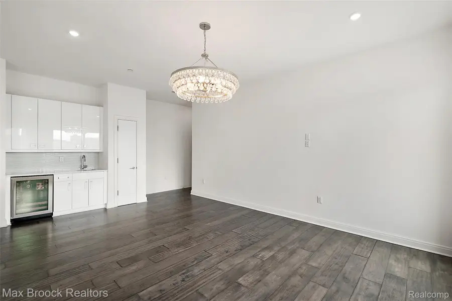438 Selden Street #401, Detroit, MI 48201 - Image #2