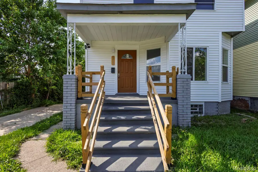 553 Belmont Street, Detroit, MI 48202 - Image #3