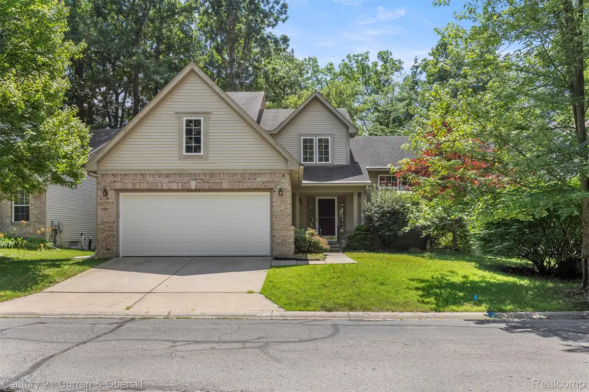 3444 Ashburnam Road, Ann Arbor, MI 48105 - Image #1