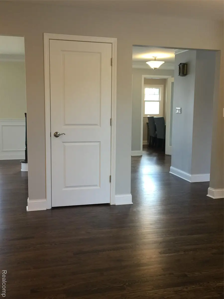 6858 Post Oak Drive, West Bloomfield, MI 48322 - #3