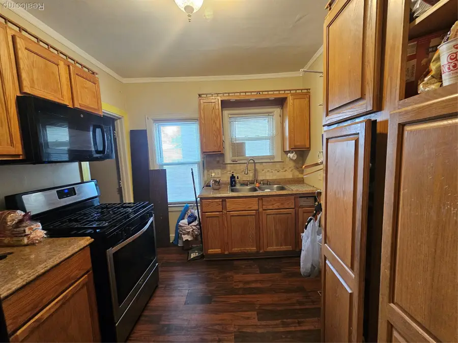 4417 Elizabeth Street, Wayne, MI 48184 - Image #2