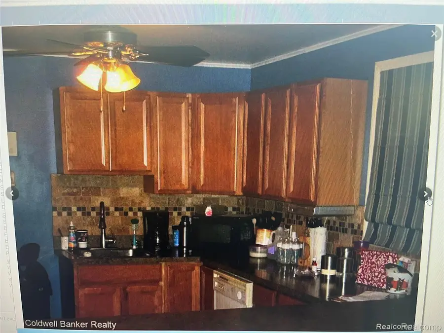 14086 Hendricks Avenue, Warren, MI 48089 - Image #3