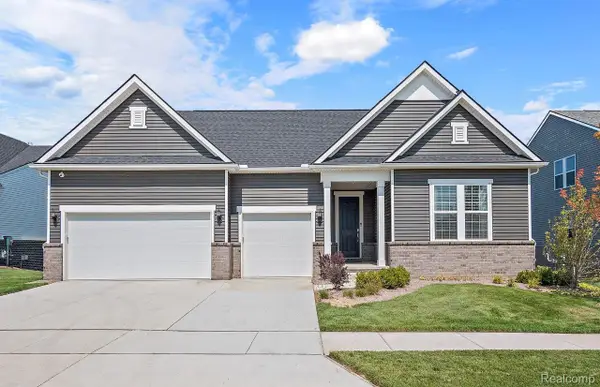 4109 Bay Terrace, Milford, MI 48381